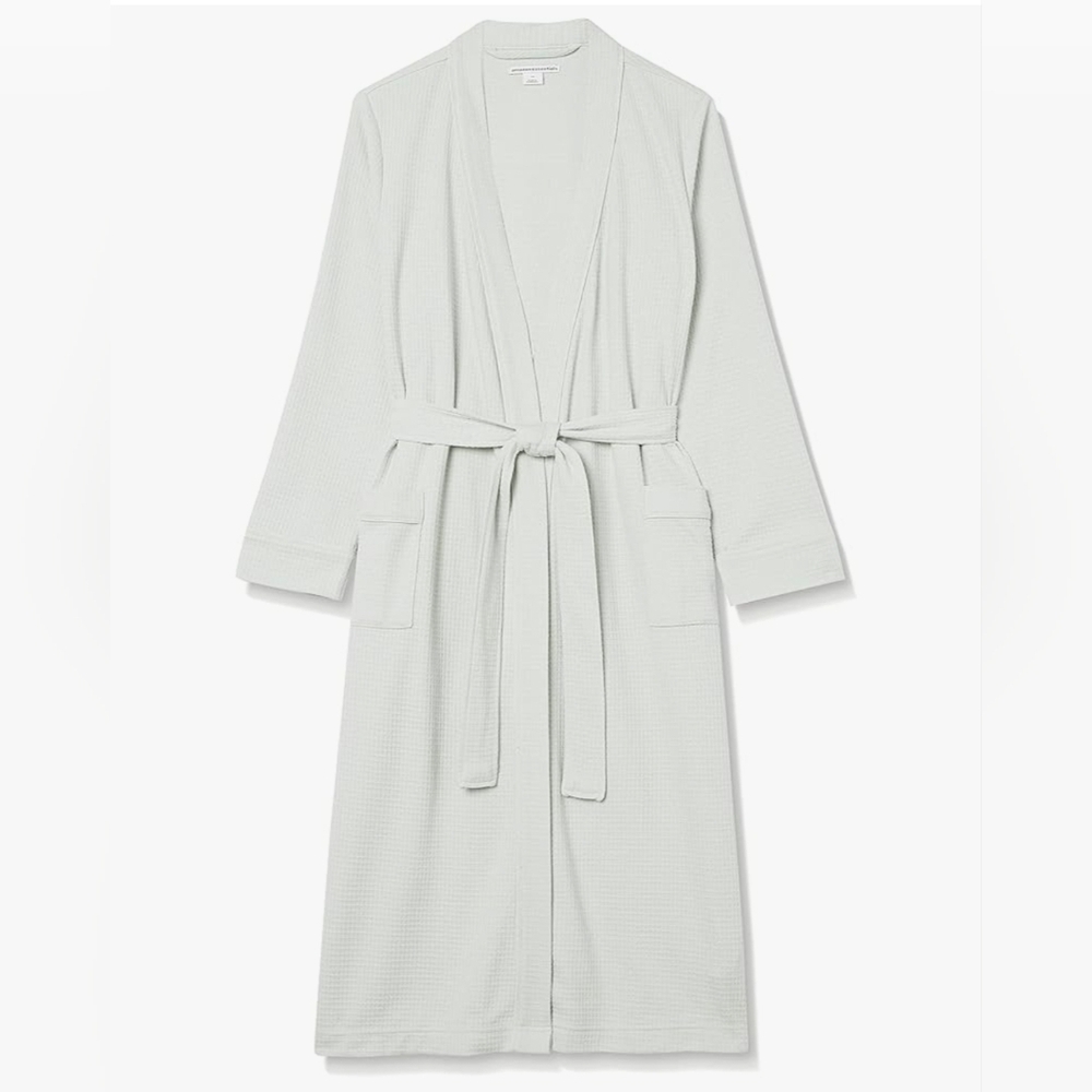 New Amazon Essential Cream Women's Robe - Picture 4 of 4